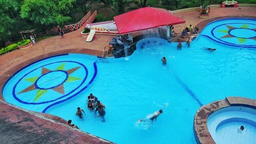 Golden Resort and Farm