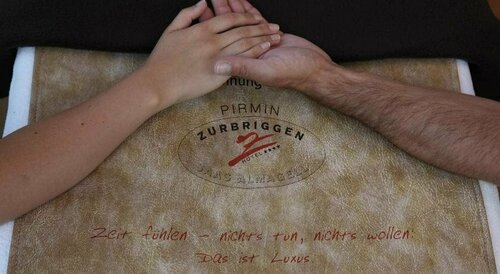 Wellness Spa Pirmin Zurbriggen, Buchen Sie Resort Saas-Almagell Saastal