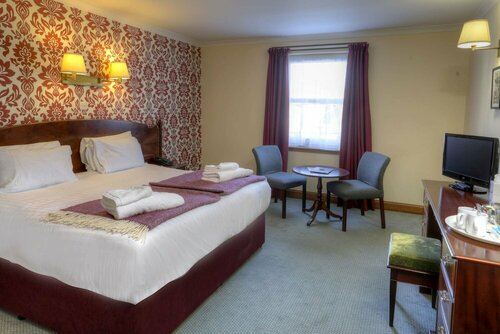 Отель Best Western The Crianlarich, Забронировать Отель Отели Центральной Шотландии с парковкой, Парковка