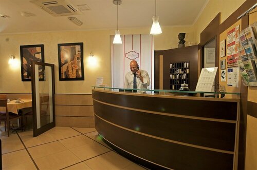 Hotel Lirico, Book Hotel 3-stjernede hoteller i Lazio, 3*