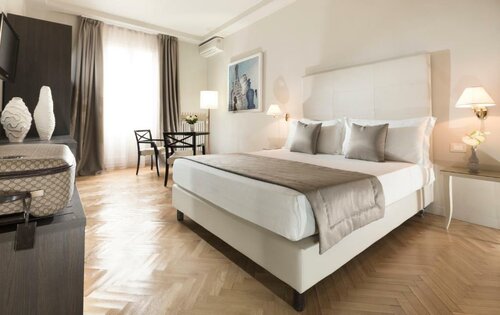 Hotel Vittoria, Забронировать Отель Отели Фаэнца с парковкой, Парковка