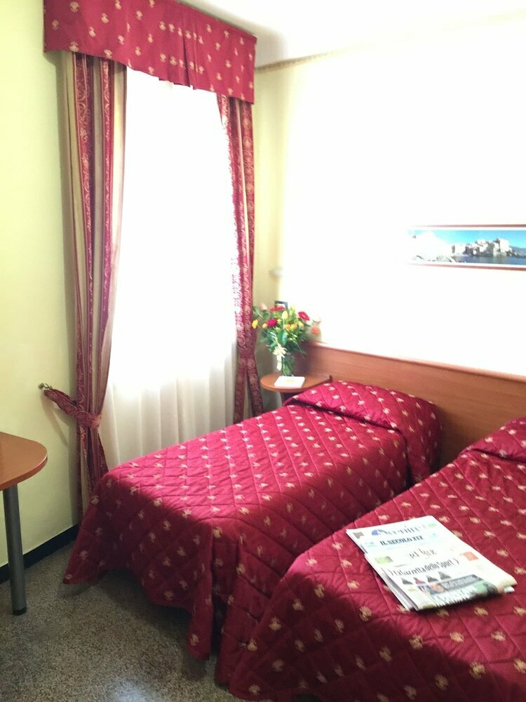Hotel Helvetia Genova