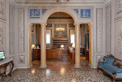 Phi Hotel Canalgrande, Забронировать Отель Модена Эмилия-Романья, рядом с Синагога