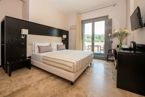 Basiliani - CDSHotels, Забронировать Отель Отели Отранто с питанием, Пансион