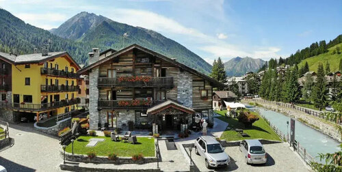 Hotel Bellevue, Buchen Sie Hotel Ayas Champoluc