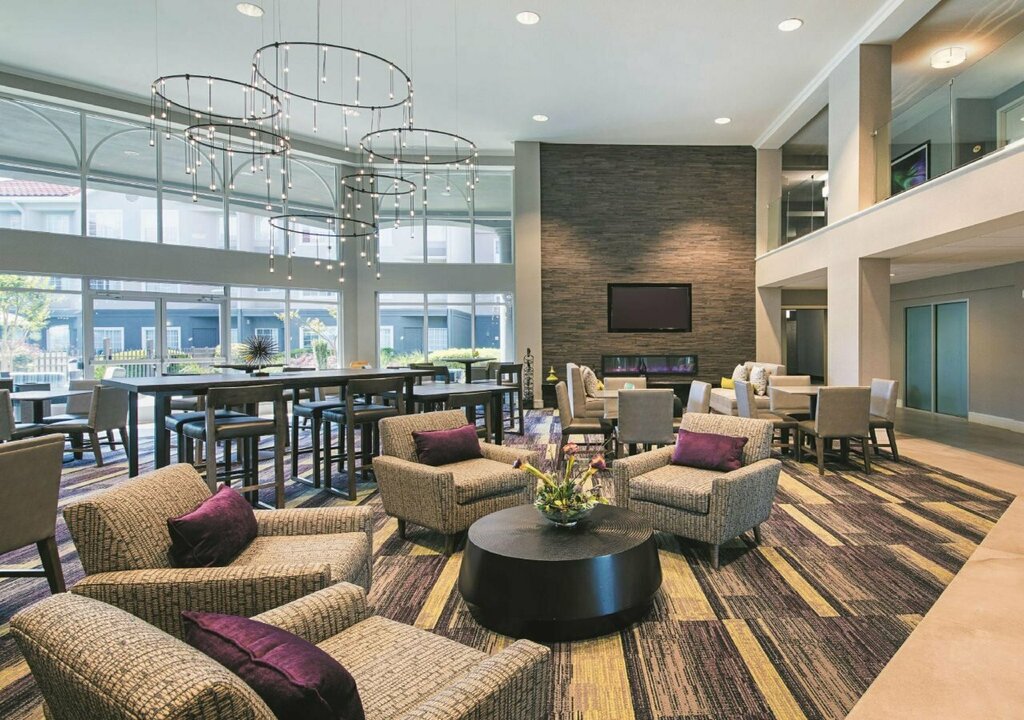 La Quinta Inn & Suites Austin Near the Domain