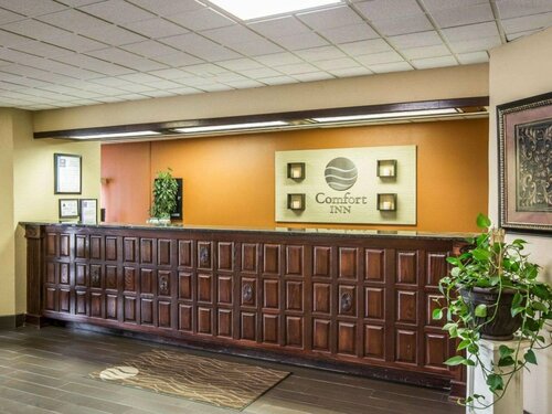 Comfort Inn Asheville Airport, Buchen Sie Hotel Fletcher North Carolina