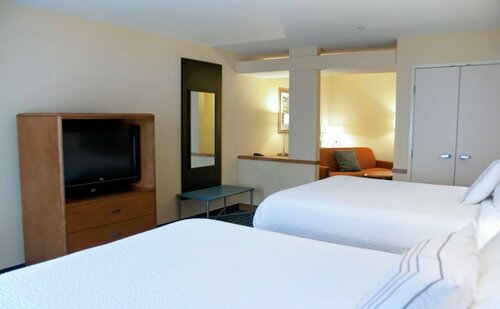 Fairfield Inn & Suites Ames, Забронировать Отель Отели Эймс 3 звезды, 3*