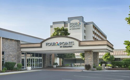 Four Points by Sheraton Chicago O'Hare, Book Hotel Hoteller i Chicago med pool, Swimmingpool