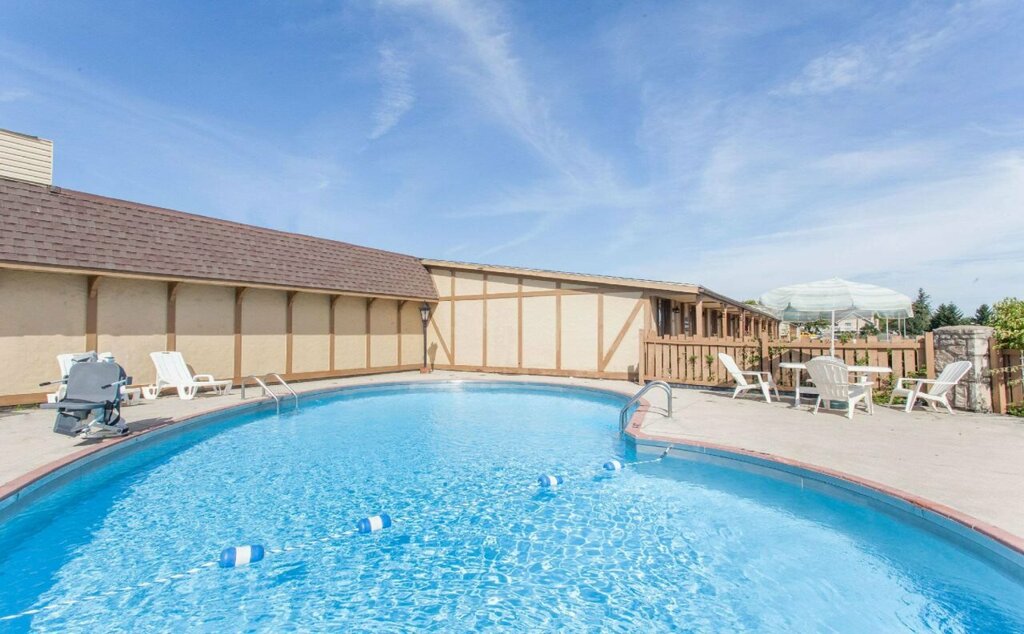 Knights Inn Maumee