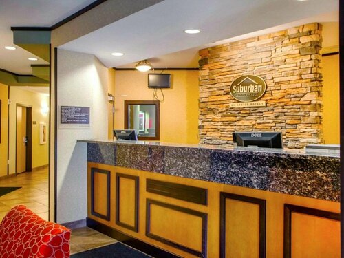 Suburban Studios Cedar Falls, Prenota Hotel Cedar Falls Iowa