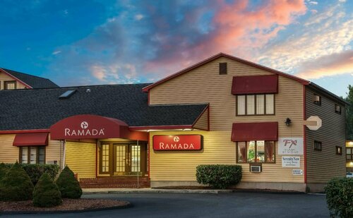 Ramada by Wyndham Groton Mystic, Забронировать Отель Гротон Массачусетс