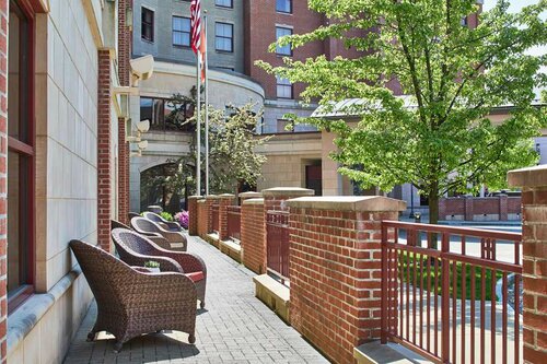 Hampton Inn & Suites Saratoga Springs Downtown, Rezervasyon Otel Saratoga Springs New York State