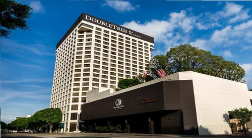 Doubletree by Hilton Los Angeles Downtown, Забронировать Отель Отели в центре Лос-Анджелеса с завтраком, отели в центре Лос-Анджелеса с завтраком