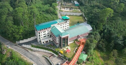 juSTa Palampur Resort & Convention Centre, Забронировать Курортный отель Отели Палампур с завтраком, Завтраки