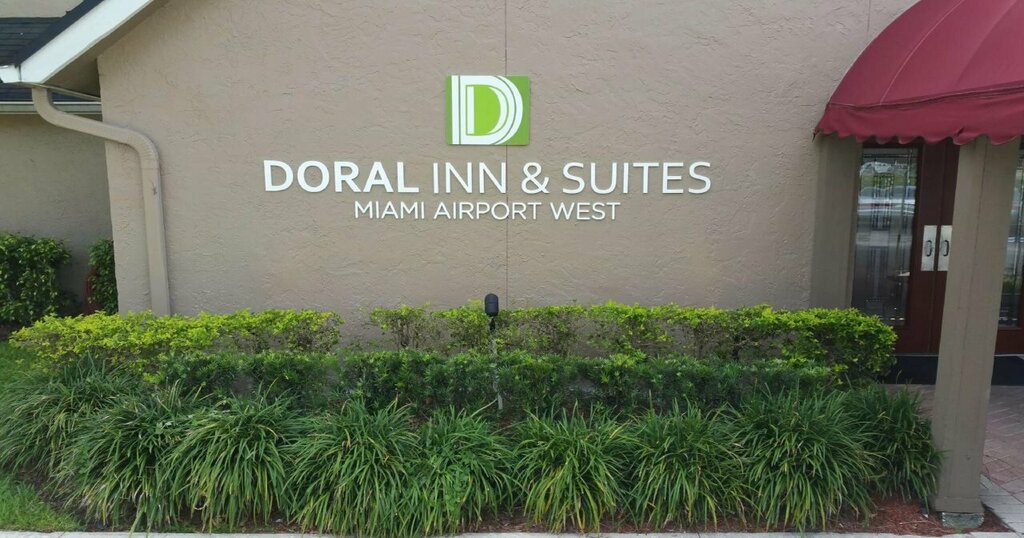 Doral Suites