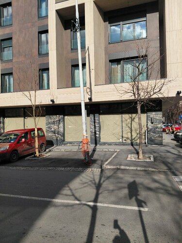 Hotel Dom, Забронировать Отель Отели Белграда с парковкой, Парковка