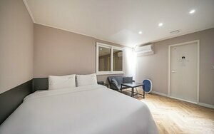 25hours Hotel