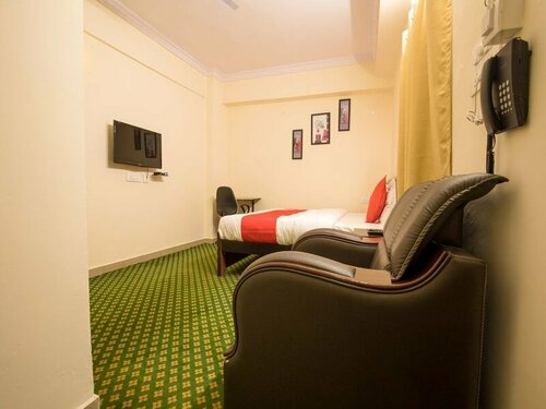 OYO 13162 Swiss Legrand, Varaa Hotelli Hotellit Telangana pysäköinnillä, Pysäköinti
