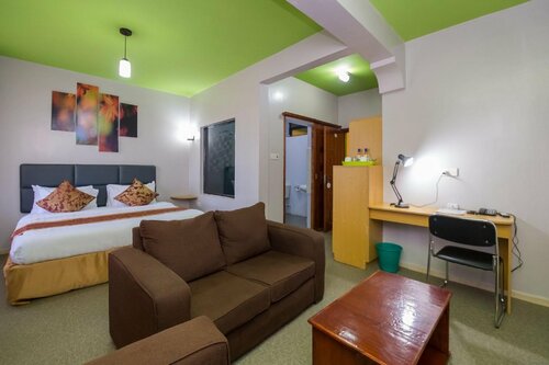 Maple Inn Hotel, Prenota Hotel Hotel a Nairobi con parcheggio, Parcheggio