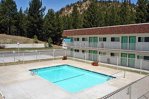 Motel 6-Mammoth Lakes, CA, Prenota Motel Mammoth Lakes Mammoth