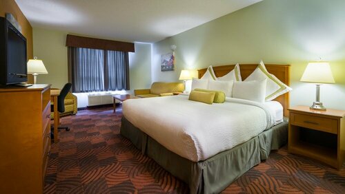 Service Plus Inns and Suites Calgary, Book Hotel Hotels in Calgary with Breakfast, Breakfasts