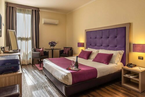 Hotel Roma Sud, Забронировать Отель Отели Фраскати 3 звезды, рядом с La Collinetta Eventi, 3*