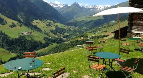 Hotel Alpina, Prenota Hotel Lumbrein Surselva