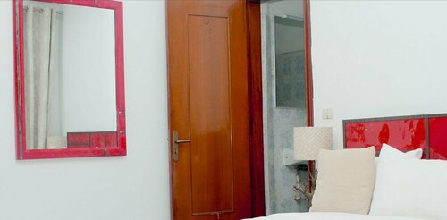 Hotel Illiyin, Varaa Hotelli Dakar Dakar