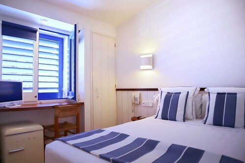Hotel Blaumar Cadaqués by Fimedhotels, Забронировать Отель Кадакес Cap de Creus Nature Reserve