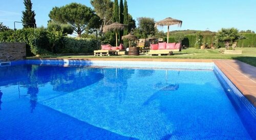 Can Casi, Забронировать Отель Бизнес-отели Baix Empordà, 4* 5*