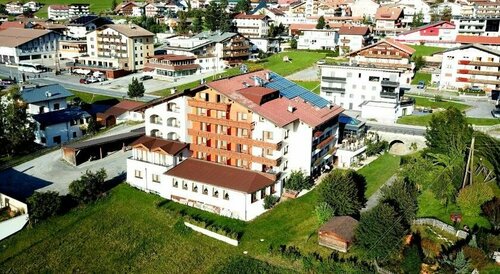 Hotel Bergblick, Забронировать Отель Отели Тироля с парковкой, Парковка