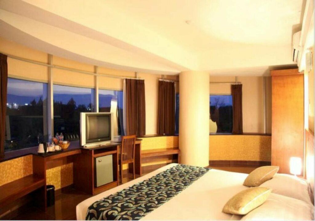 Hotel Oval