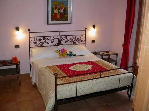 Agriturismo Radaméz, Забронировать Фермерский дом Монцамбано Озеро Гарда