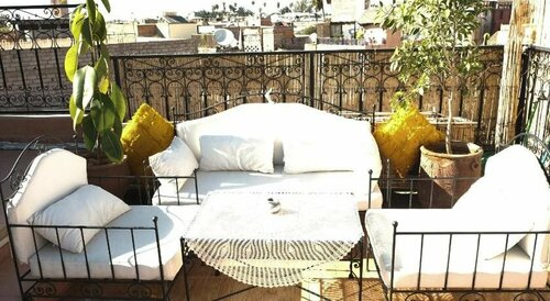 Riad Benrahal, Prenota Hotel Hotel a Marrakech con parcheggio, vicino a Marrakech Museum, Parcheggio