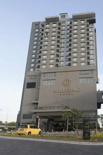 Millesime Hotel Johor Bahru, Reserva ahora Hotel Hoteles en Johore con aparcamiento, Aparcamiento
