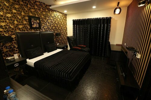 Hotel Varun, Réserver Hôtel Hôtels à Maharashtra avec piscine, Piscine