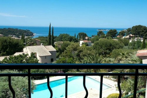 La Villa Sanary-Sur-Mer, Забронировать Вилла Санари-сюр-Мер Bandol Wine Route, рядом с Centre Orientaly's Beauté