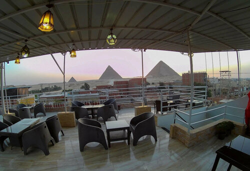 Horus Guest House Pyramids View, Забронировать Отель Отели Гиза с парковкой, рядом с Пирамиды Гизы, Парковка