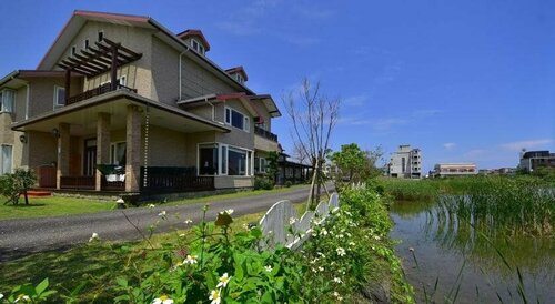 Dong Shan He B&B, Book Bed and Breakfast Hoteller i Wujie med parkering, Parkering