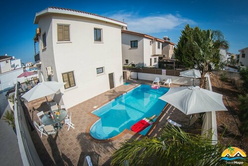 Villa George, Book Villa 3-stjernede hoteller i Famagusta, 3*