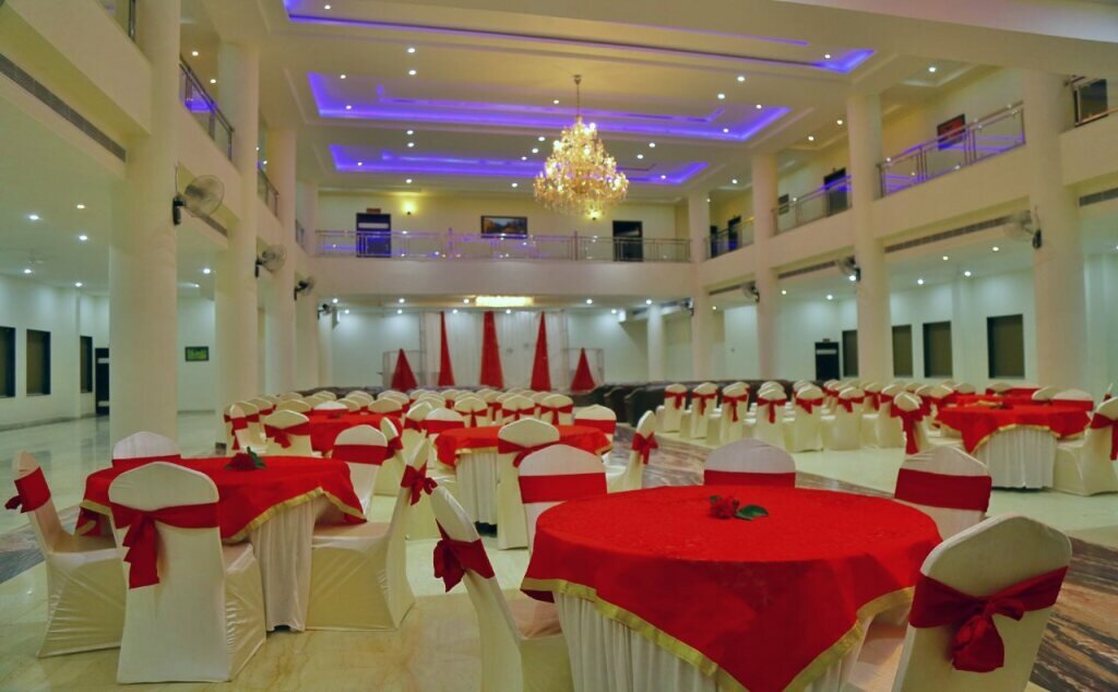 Rubystone Shiv Vilas Palace