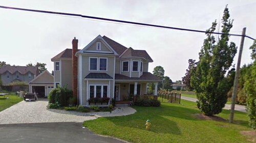 Dicksons Family Suite B&B, Забронировать Отель «постель и завтрак» Отели Niagara Falls and Wine Country 3 звезды, 3*