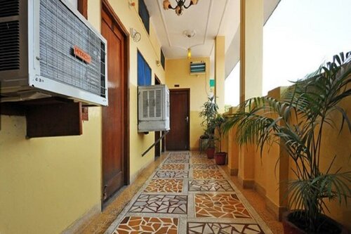Embassy Hotel, Rezervați Hotel Paltan Bazaar Dehradun