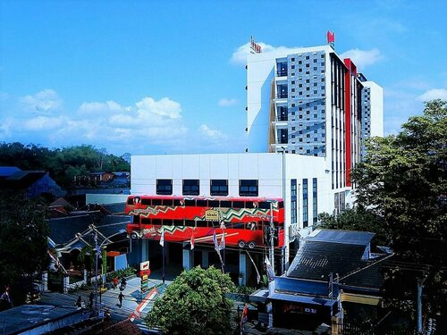 Hotel Fortunagrande Jember, Reserva ahora Hotel Hoteles de 4 estrellas en Jember, 4*
