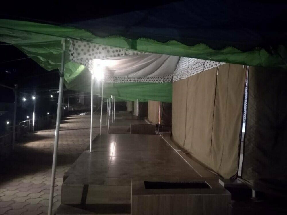 Junglee Camps & Resort