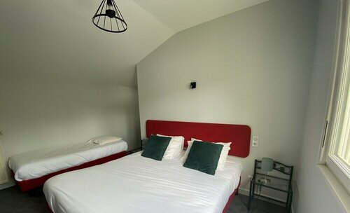 Le Marius Hotel, Book Hotel Hoteller i Rhône-Alps med parkering, Parkering