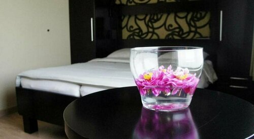 Belrom Hotel, Забронировать Отель Синт-Трёйден Haspengouw