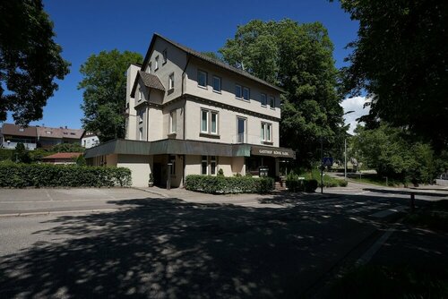 Hotel Gasthof König Karl, Забронировать Отель Отели Landkreis Karlsruhe с завтраком, Завтраки