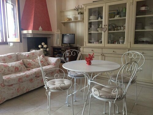 B&B PESCIOLINO ROSSO, Book Bed and Breakfast Hotels in Gallipoli with Breakfast, Breakfasts